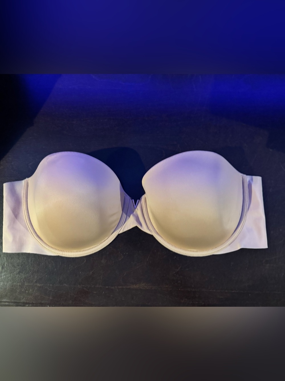 Victoria's Secret Strapless Bra - Cream 38D